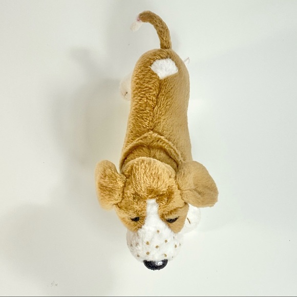 American Girl Kit's Pet Basset Hound Grace Plush - Picture 6 of 9